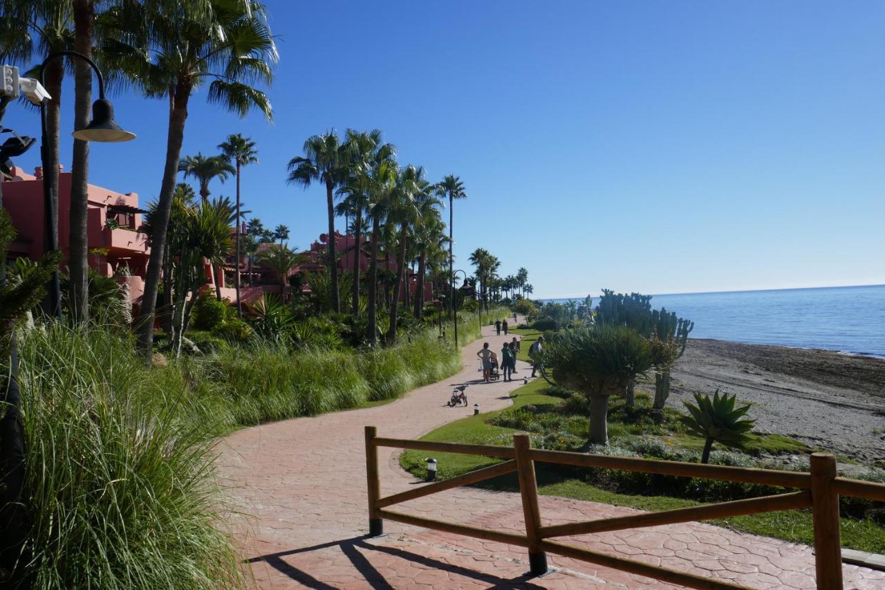 Salinas. Apartment For 4. Terrace/Parking/Pools/Gym/4Mins Beach 에스테포나 외부 사진